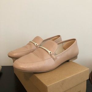 Nude loafers